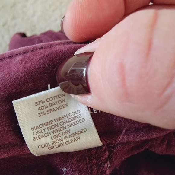 2/$20 LOFT Burgundy Legging Pants 8 - Picture 10 of 10
